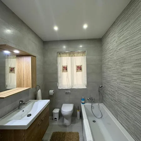 Apartamento Shalom 3 Bedroom Maisonette