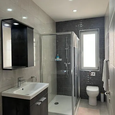 Shalom 3 Bedroom Maisonette San Pawl il-Baħar